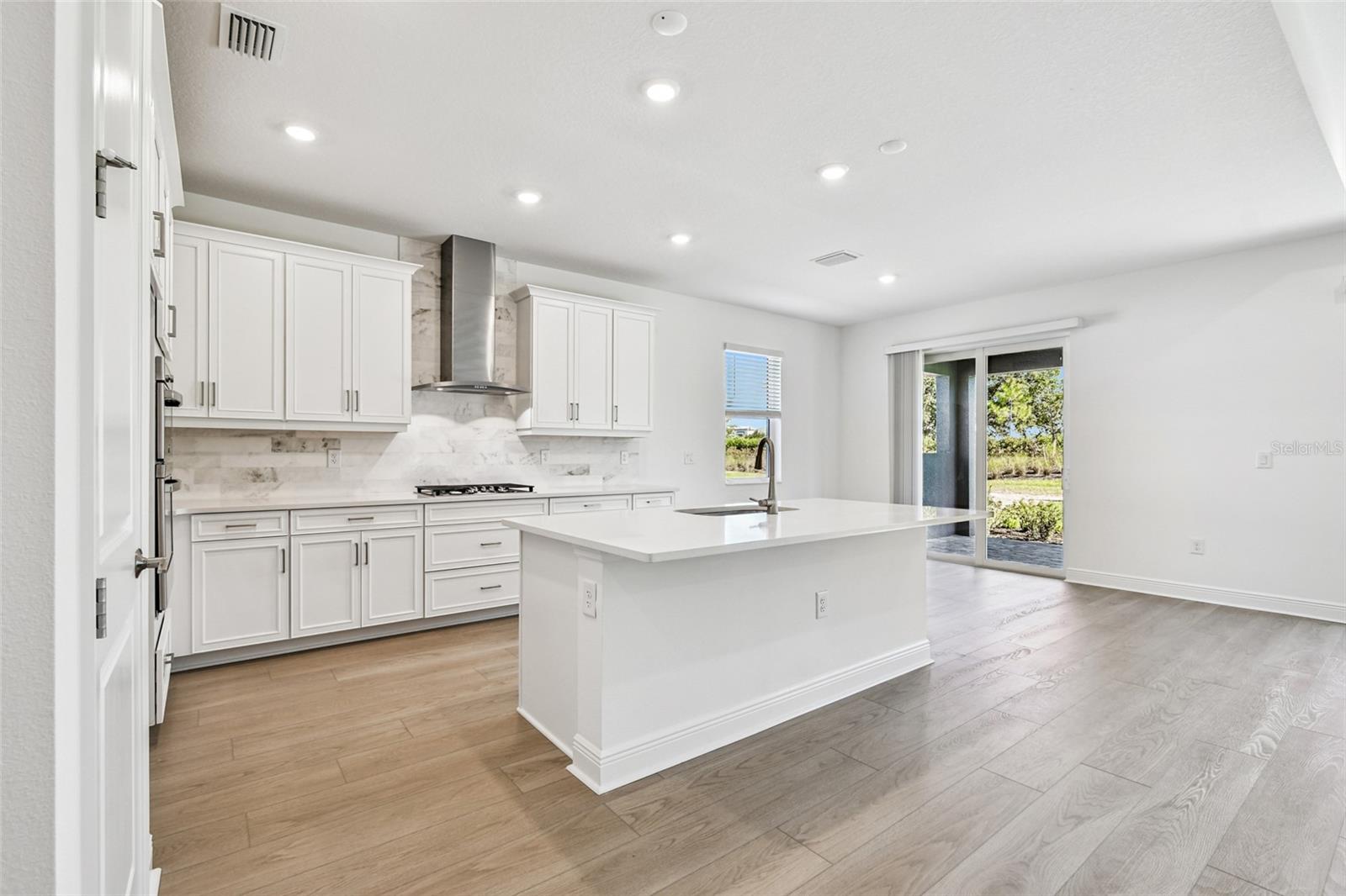 Image 6 of 28 For 7574 Seahawk Avenue