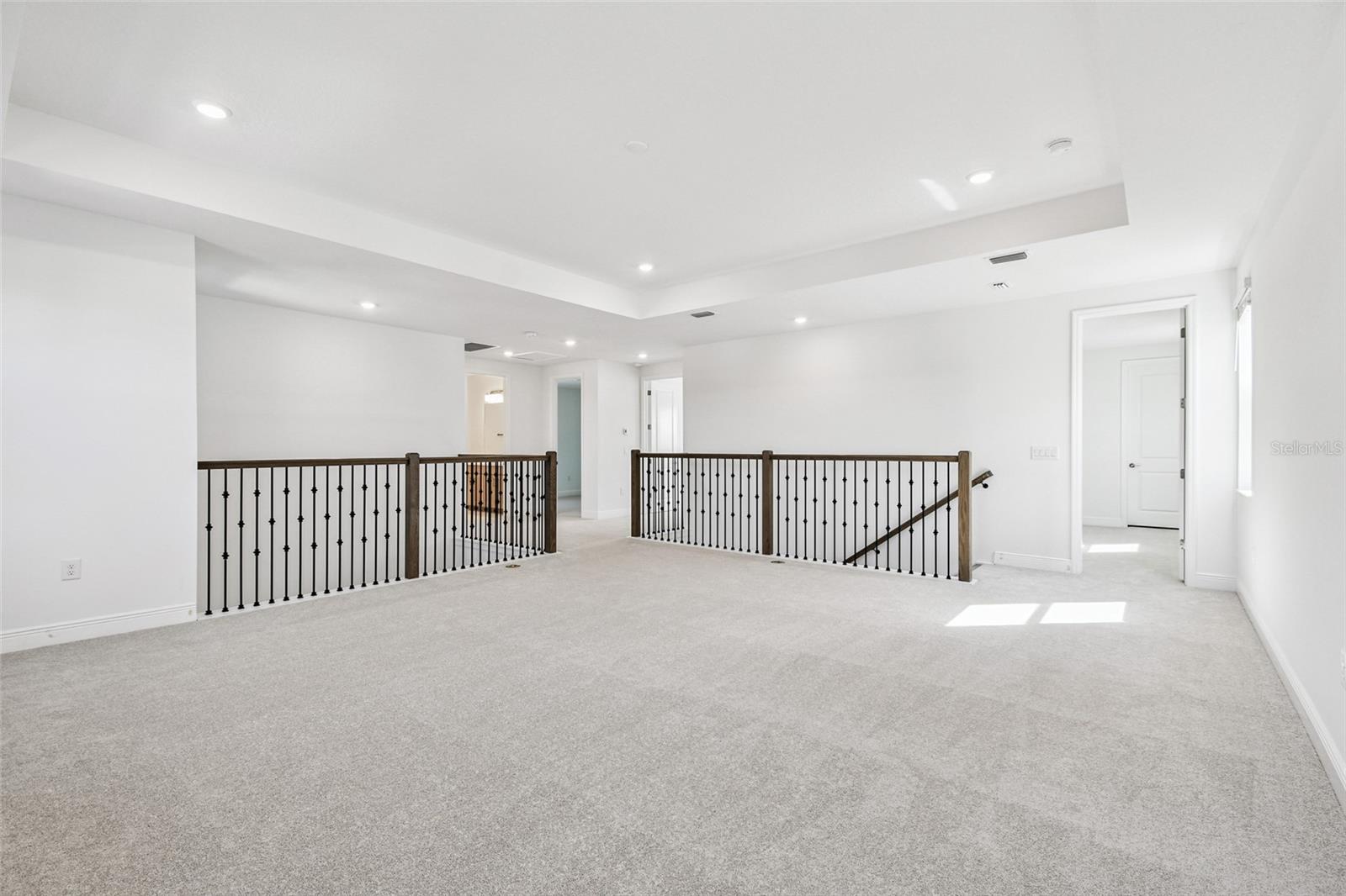 Image 16 of 53 For 7560 Nighthawk Drive