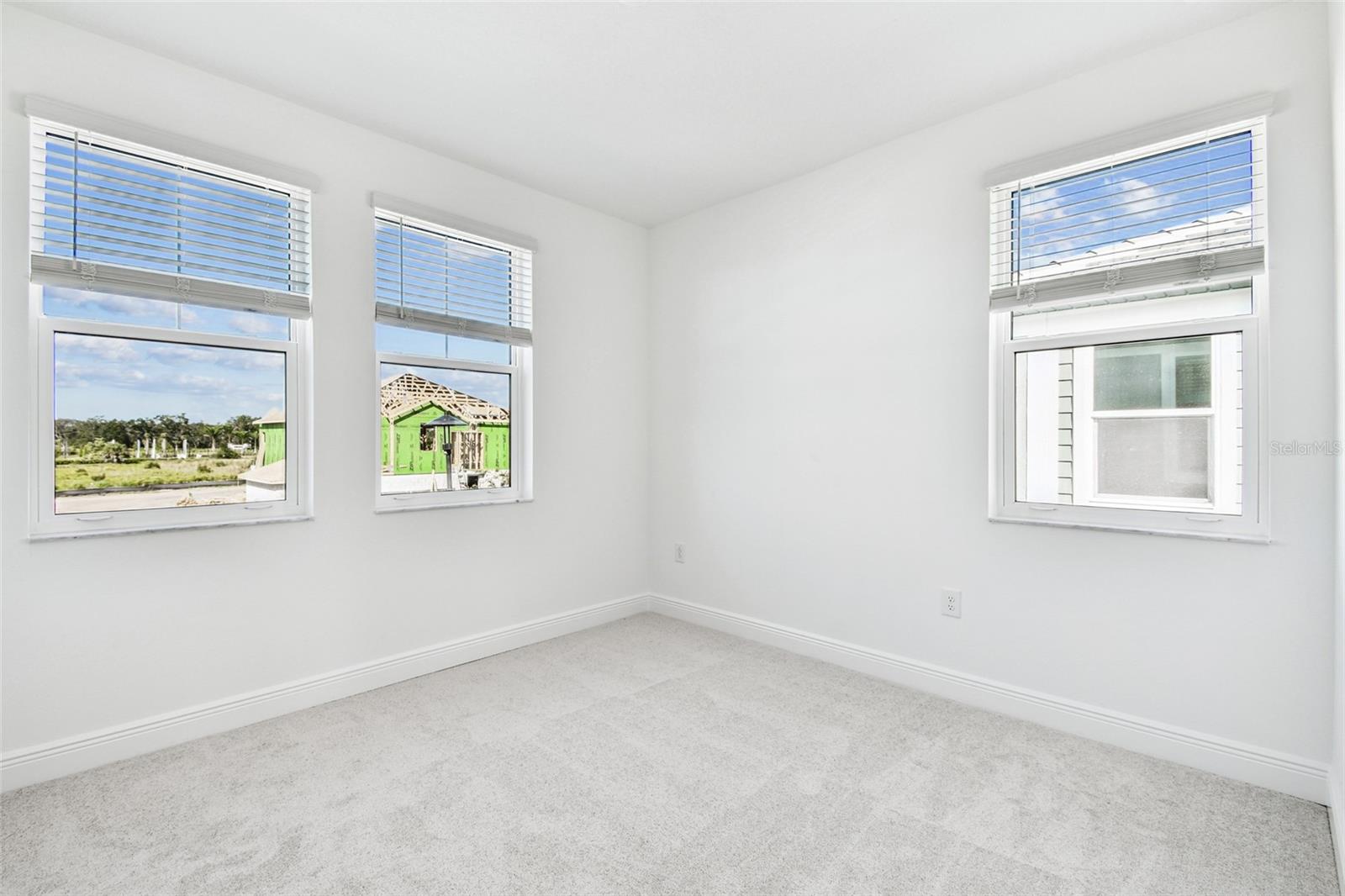 Image 31 of 53 For 7560 Nighthawk Drive