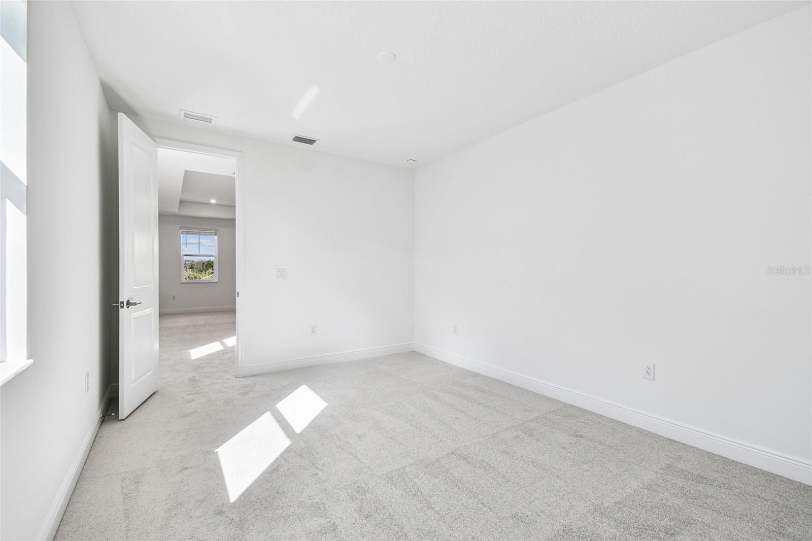 Image 35 of 53 For 7560 Nighthawk Drive