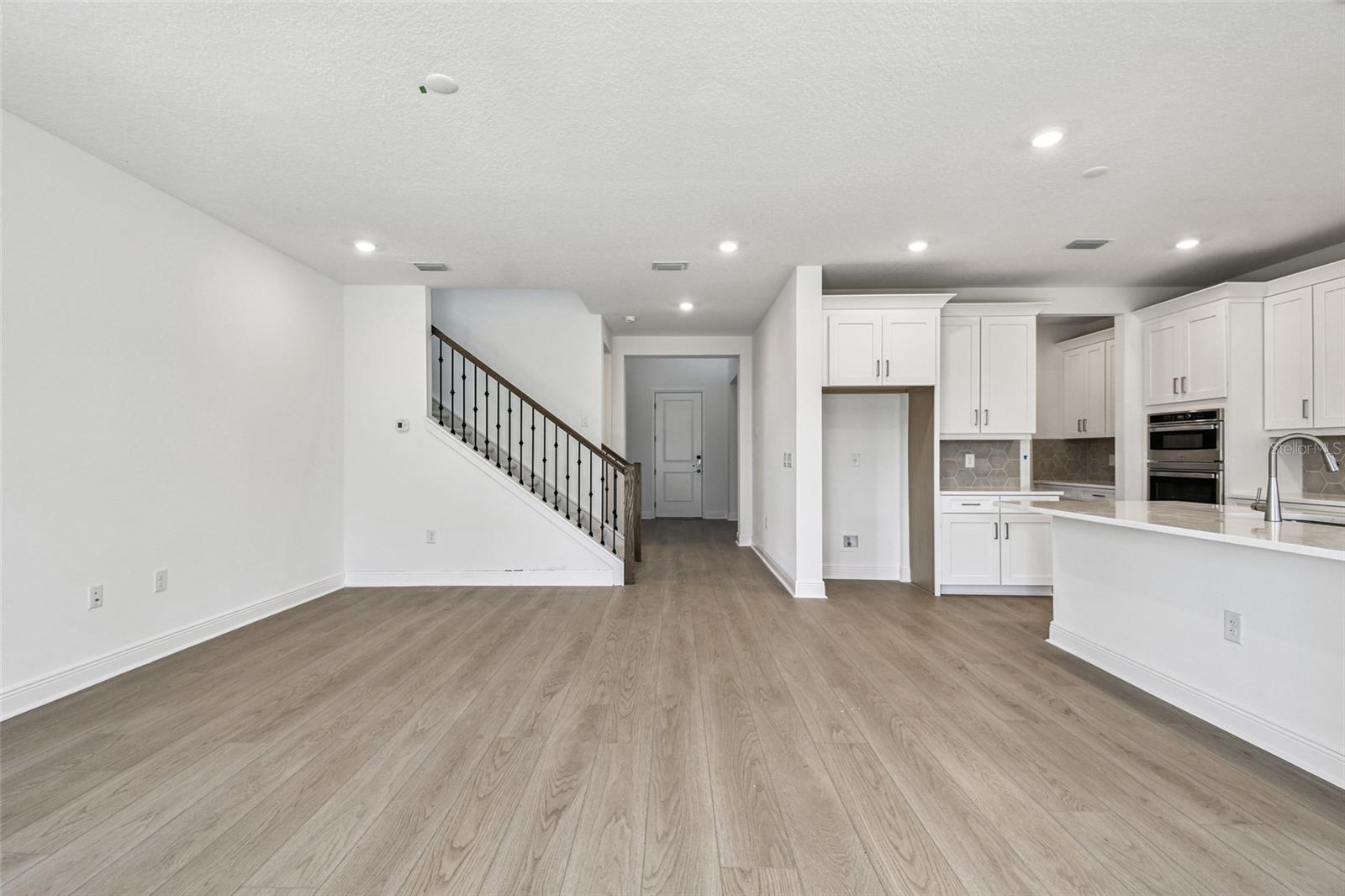 Image 4 of 53 For 7560 Nighthawk Drive