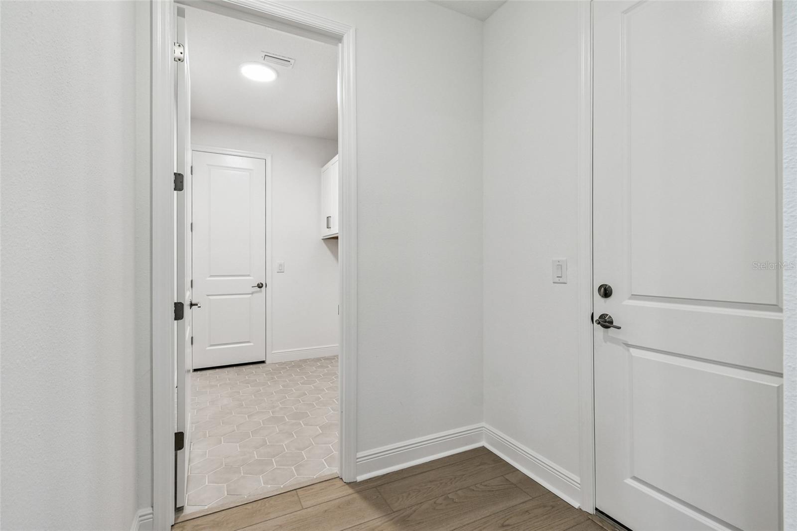 Image 43 of 53 For 7560 Nighthawk Drive