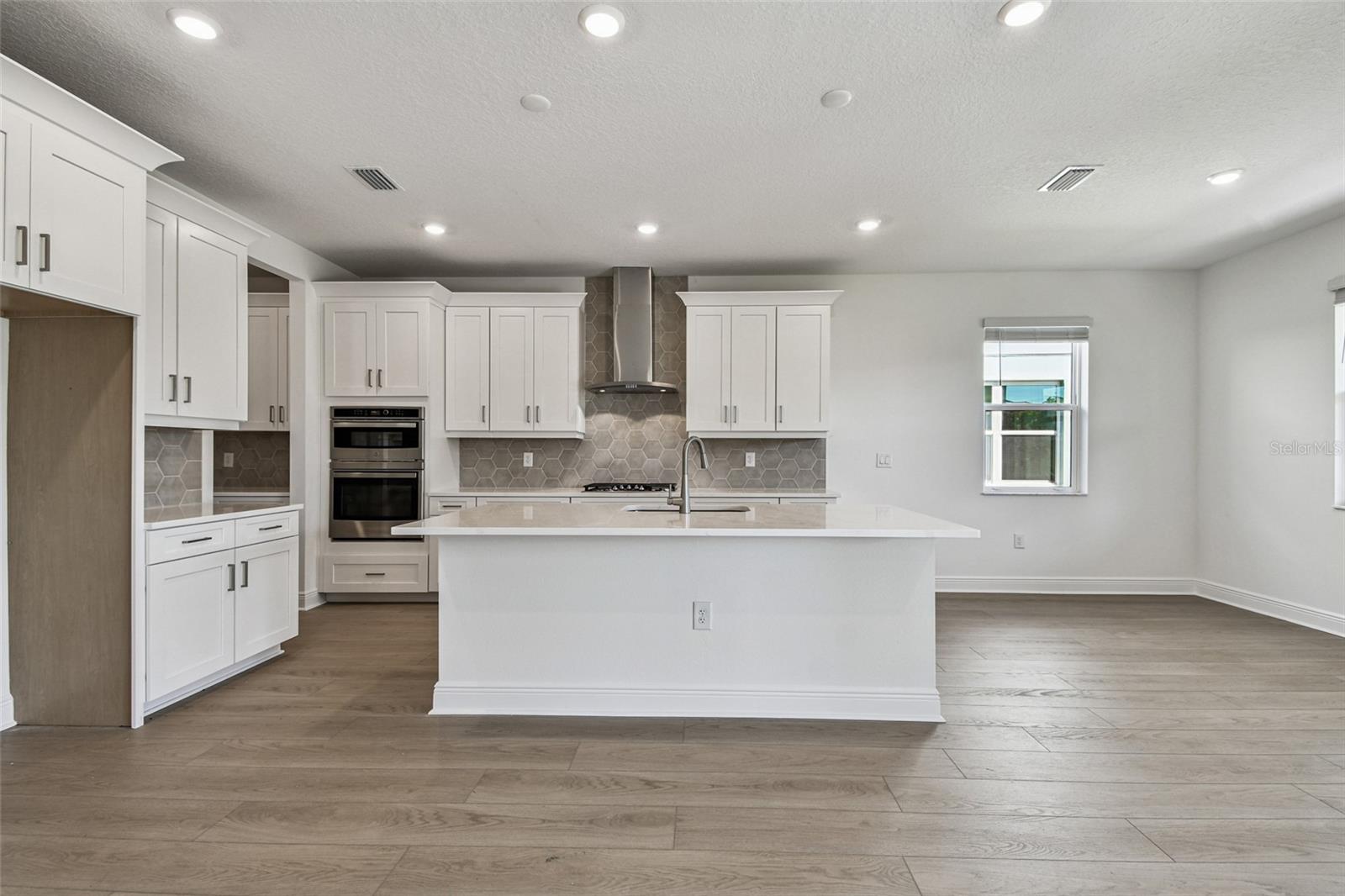 Image 6 of 53 For 7560 Nighthawk Drive