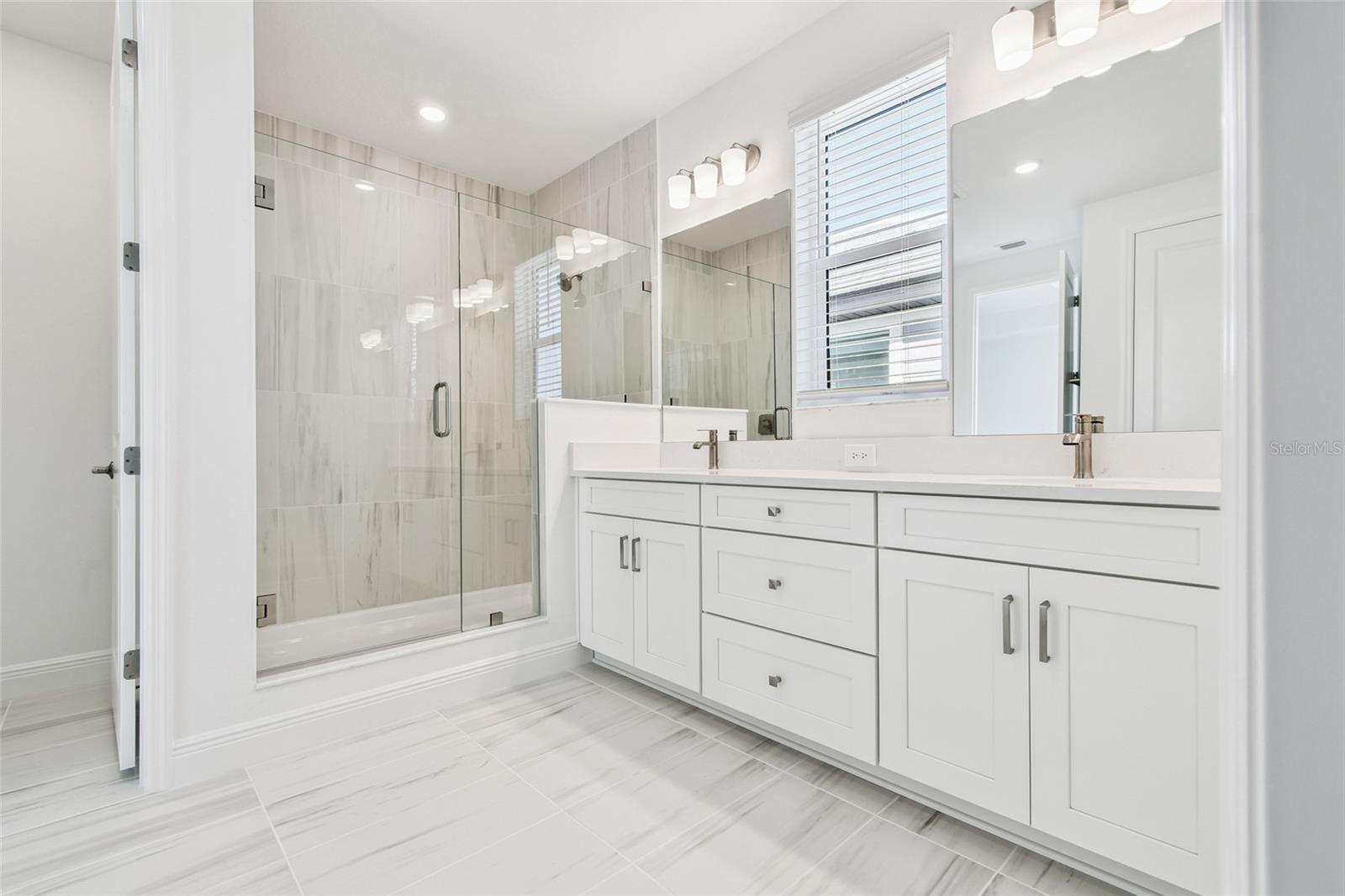 Image 18 of 33 For 7564 Nighthawk Drive