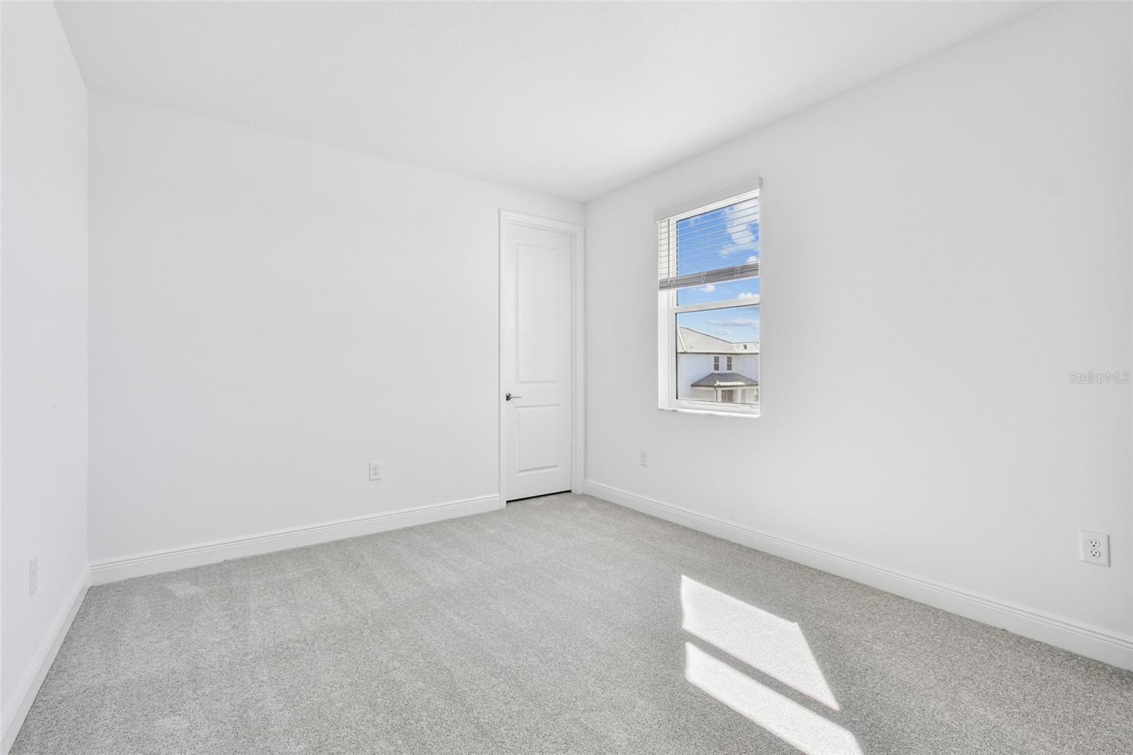 Image 27 of 33 For 7564 Nighthawk Drive