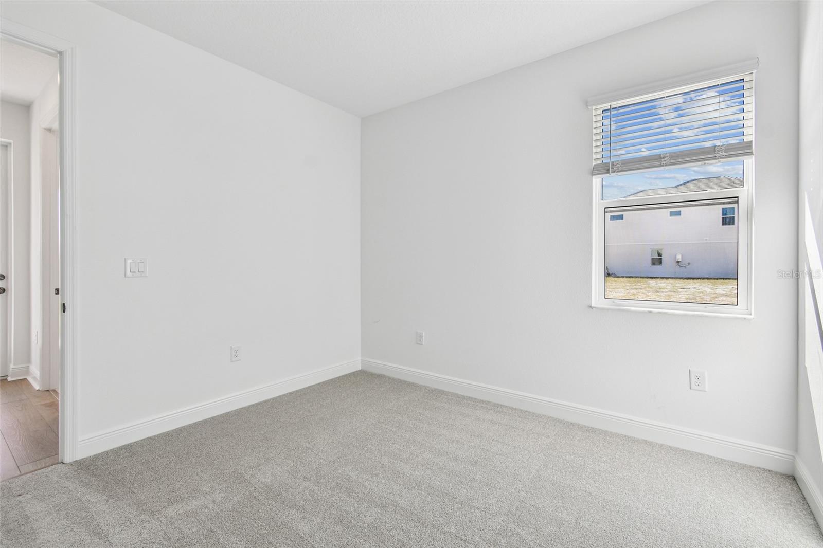 Image 30 of 33 For 7564 Nighthawk Drive