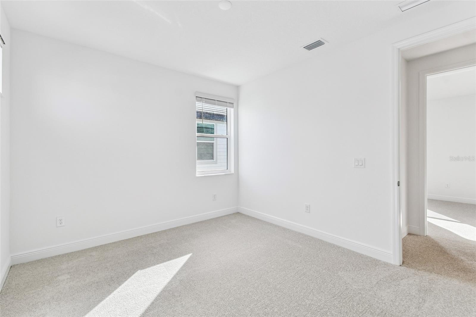 Image 17 of 32 For 7575 Seahawk Avenue