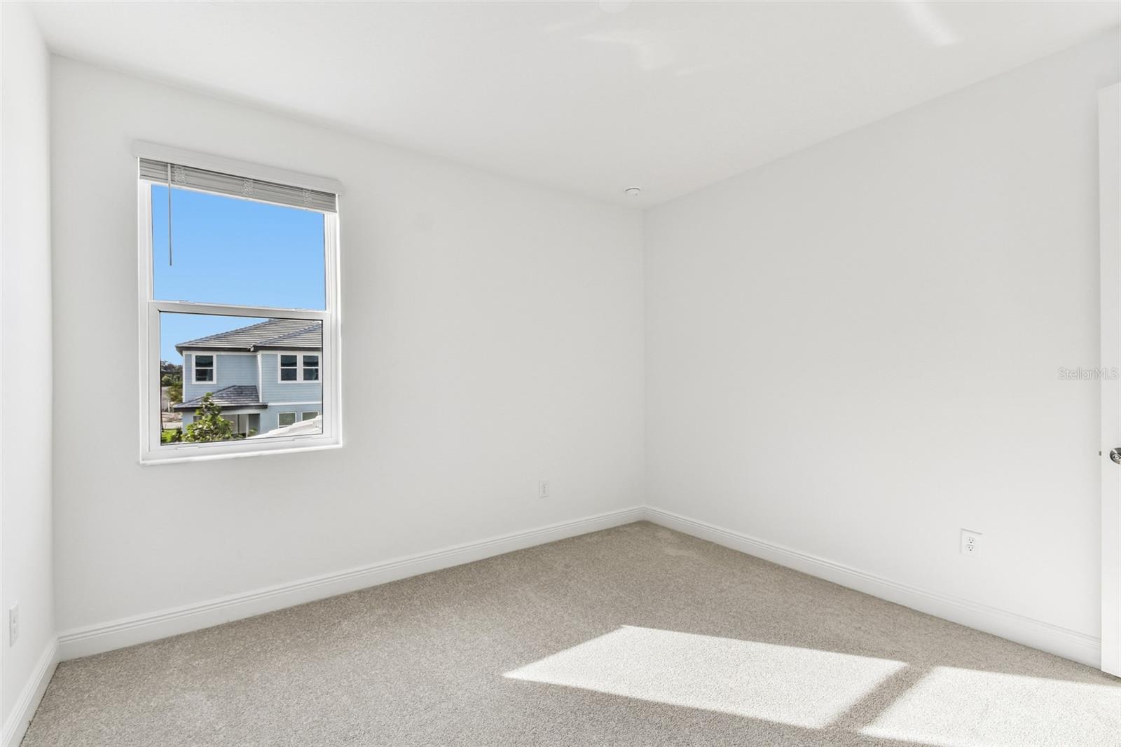 Image 20 of 32 For 7575 Seahawk Avenue