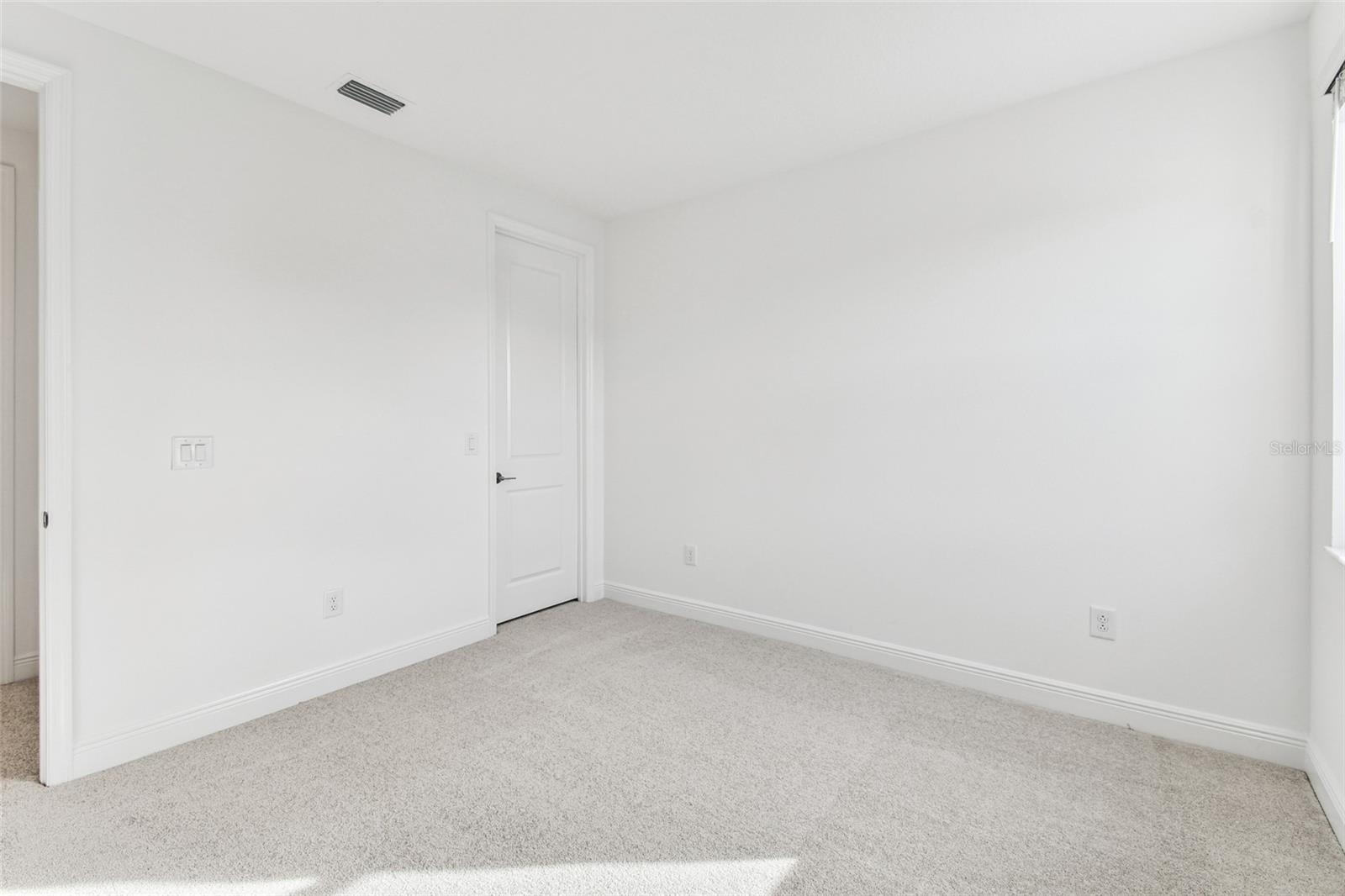 Image 21 of 32 For 7575 Seahawk Avenue