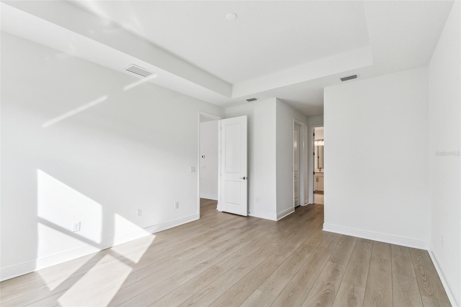 Image 28 of 32 For 7575 Seahawk Avenue