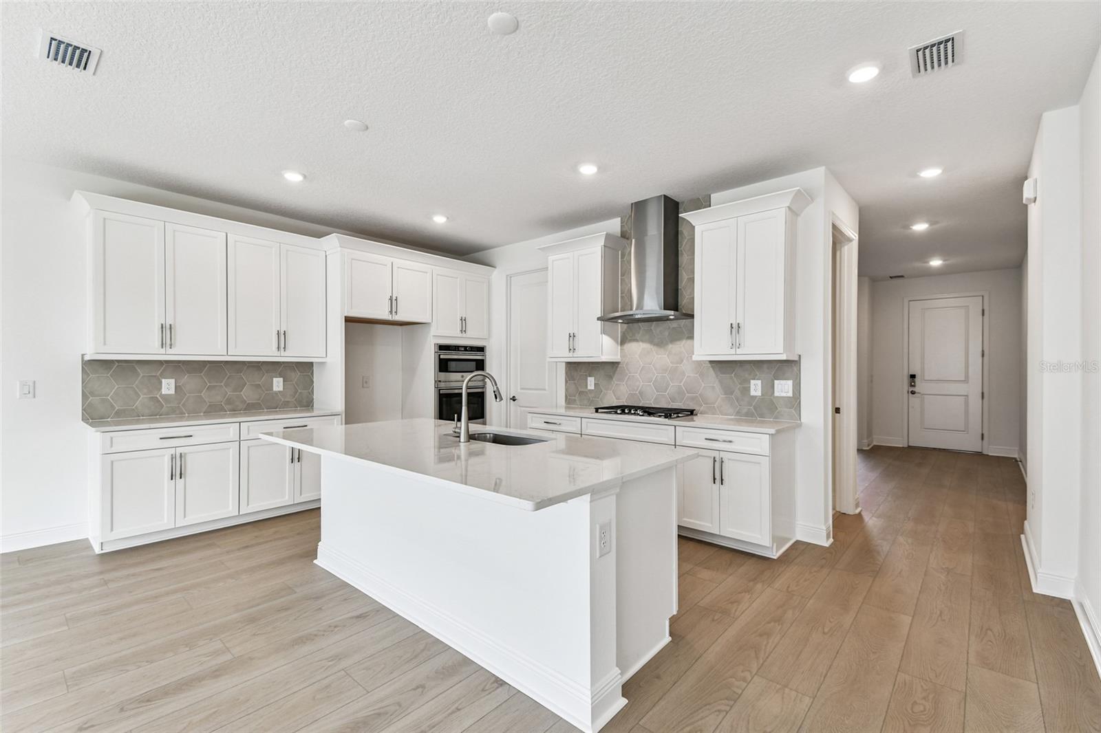 Image 3 of 32 For 7575 Seahawk Avenue