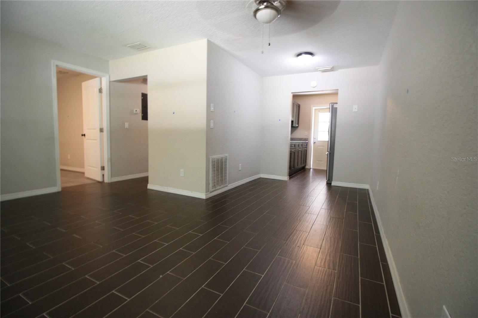Image 15 of 19 For 6101 Foss Road