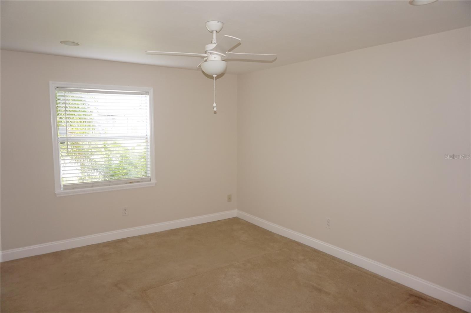 Image 14 of 17 For 14500 Fox Haven Boulevard