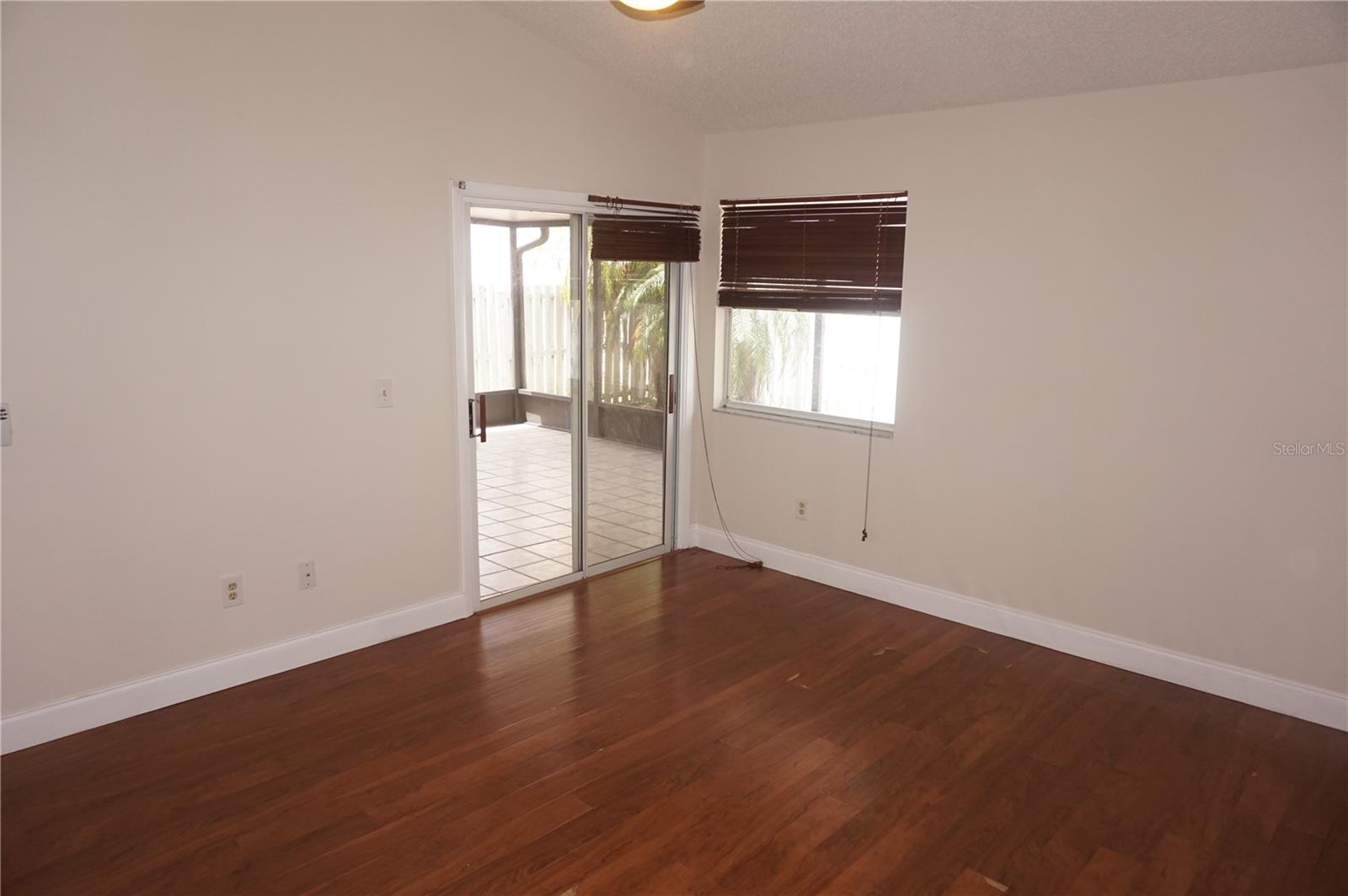 Image 16 of 17 For 14500 Fox Haven Boulevard