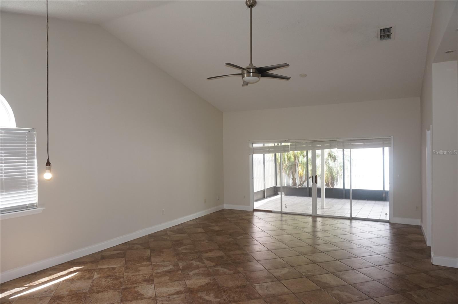 Image 5 of 17 For 14500 Fox Haven Boulevard