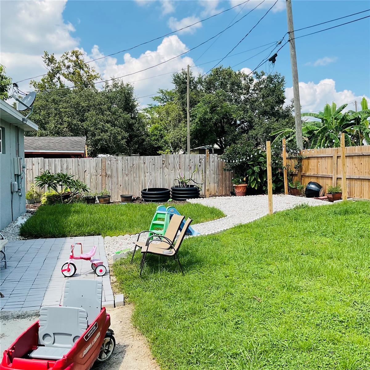 Image 12 of 75 For 515 5th Street S