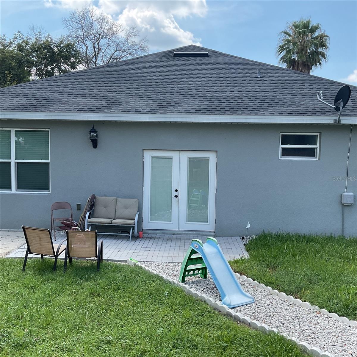 Image 18 of 75 For 515 5th Street S