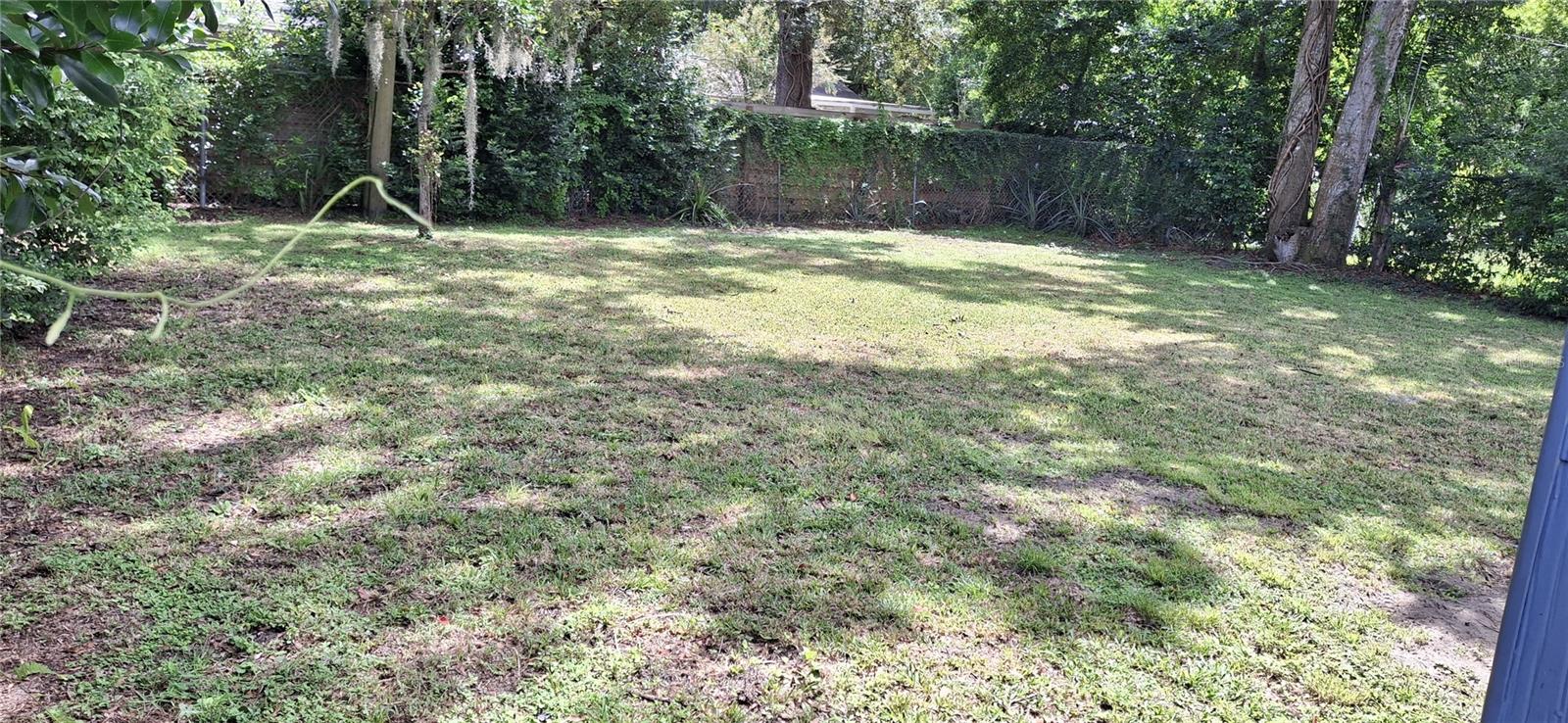 Image 4 of 17 For 510 Ingraham Avenue