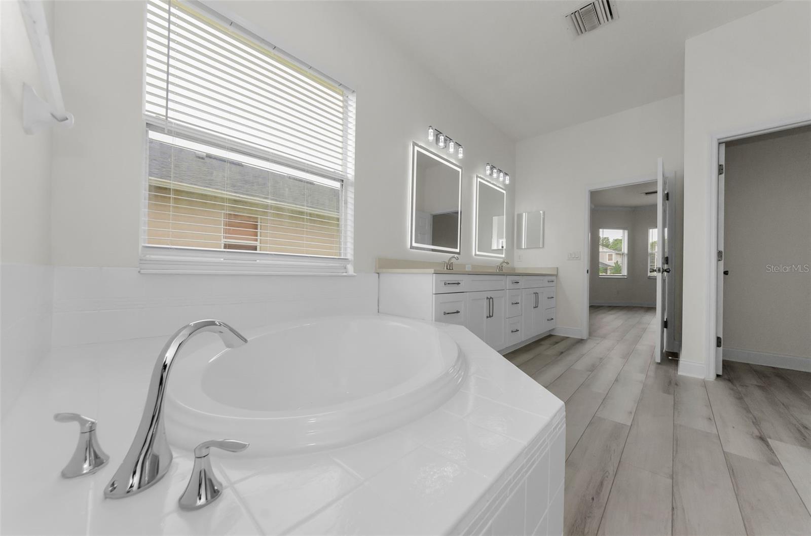 Image 31 of 72 For 3033 Stonegate Falls Drive