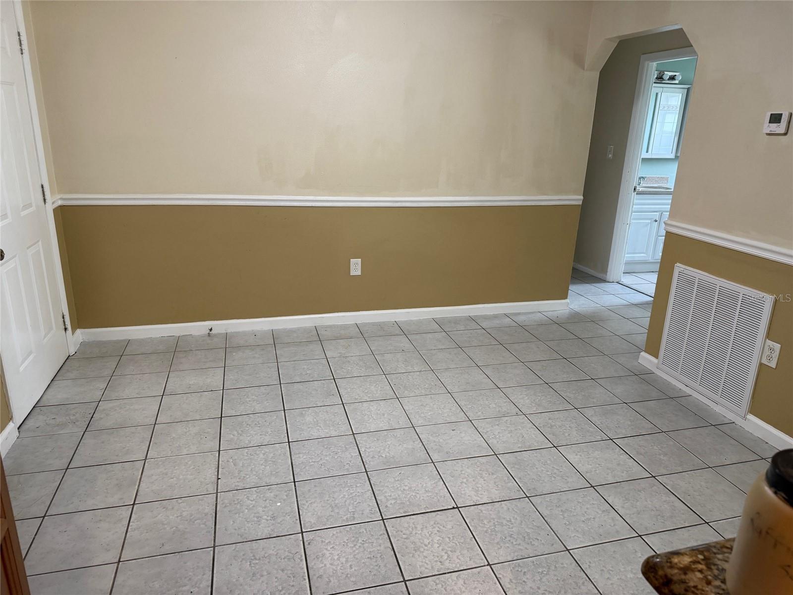 Image 6 of 9 For 201 Bennett Street