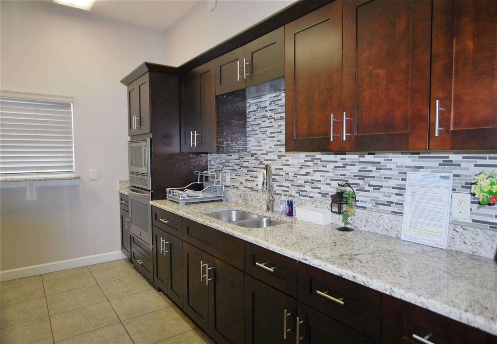 Image 20 of 65 For 12736 Lake Ridge Circle