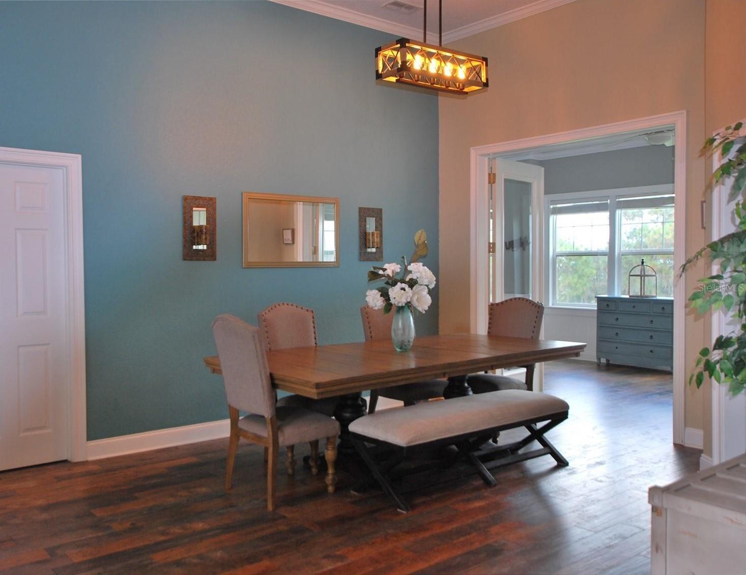 Image 3 of 65 For 12736 Lake Ridge Circle