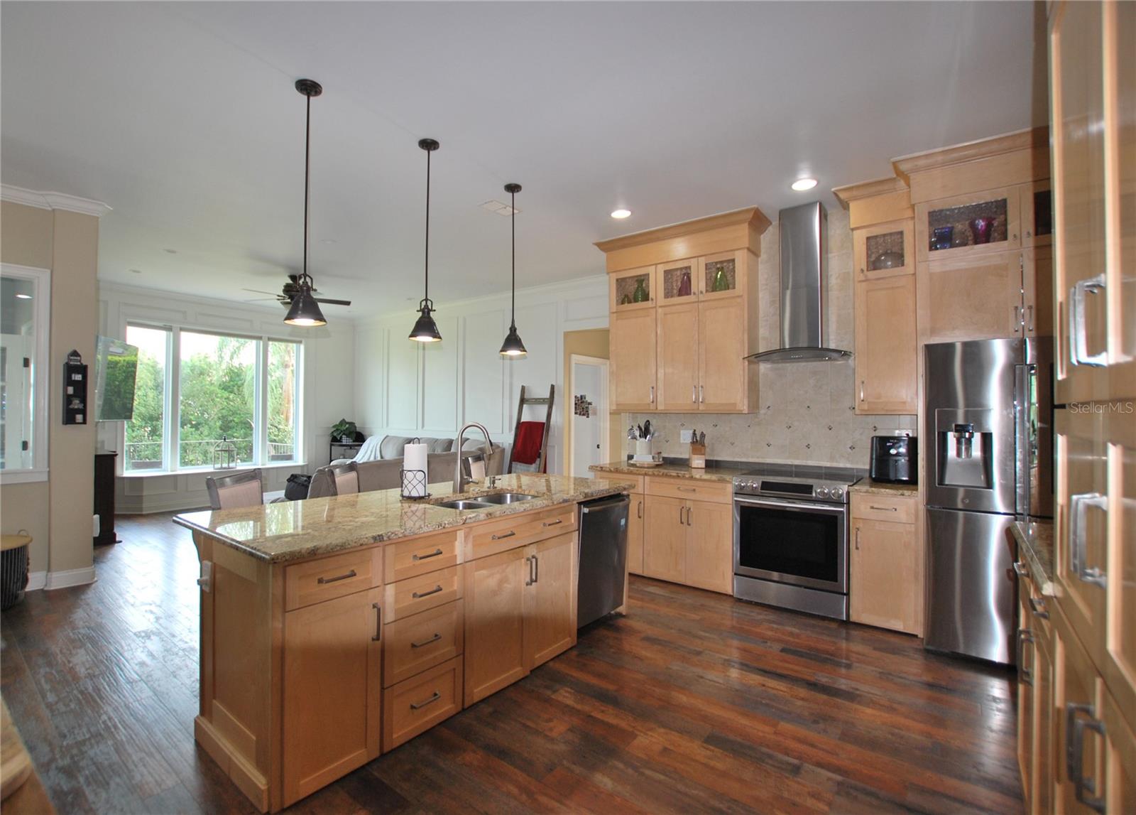 Image 7 of 65 For 12736 Lake Ridge Circle