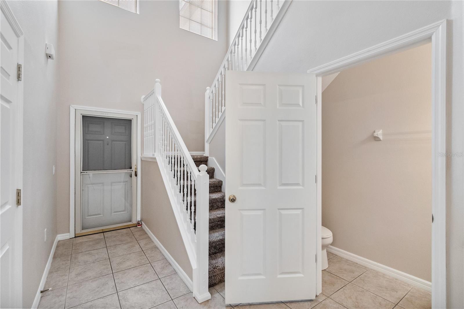 Image 5 of 31 For 2496 Seven Oaks Drive