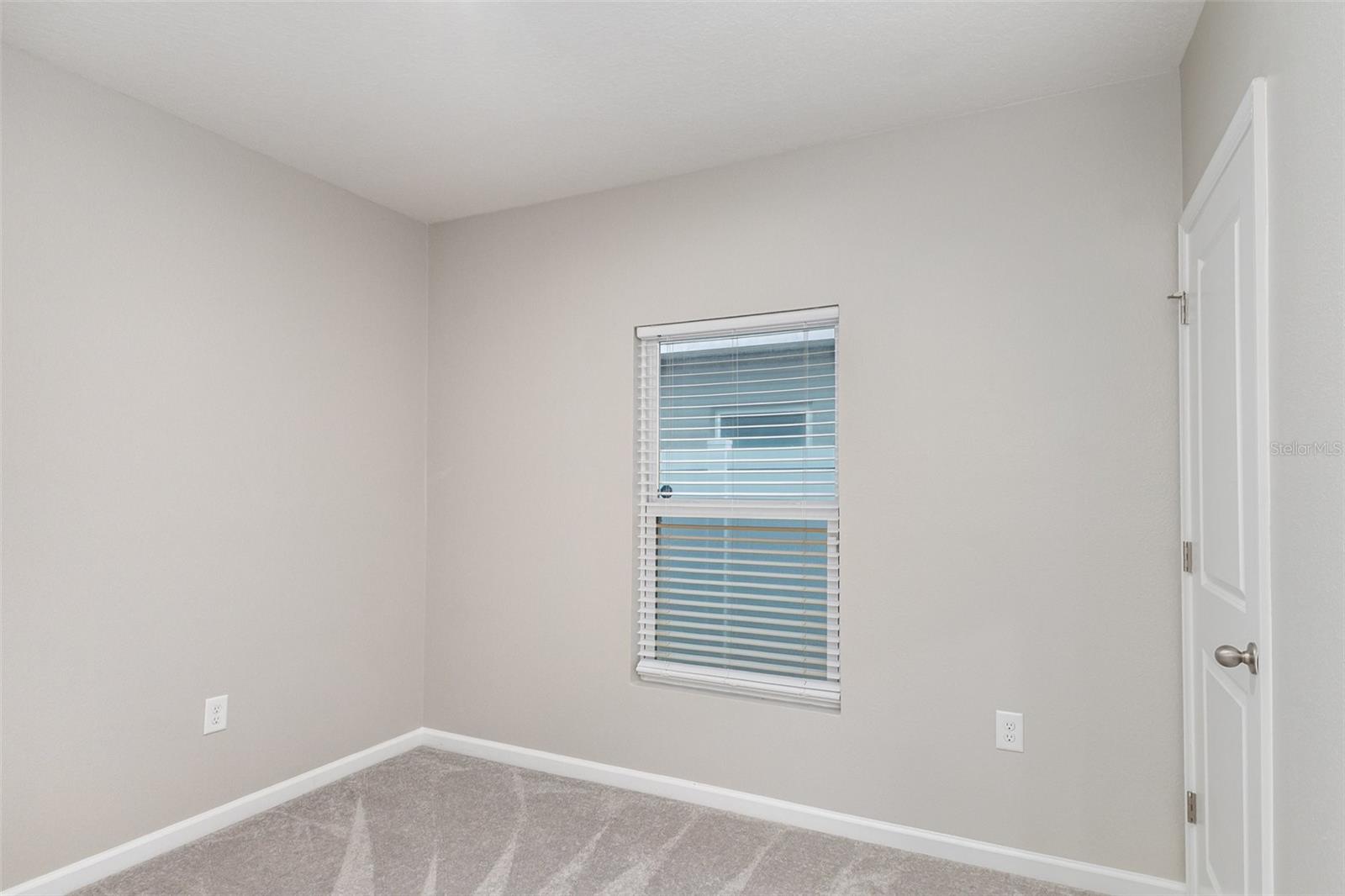 Image 8 of 11 For 1629 Ambar Court