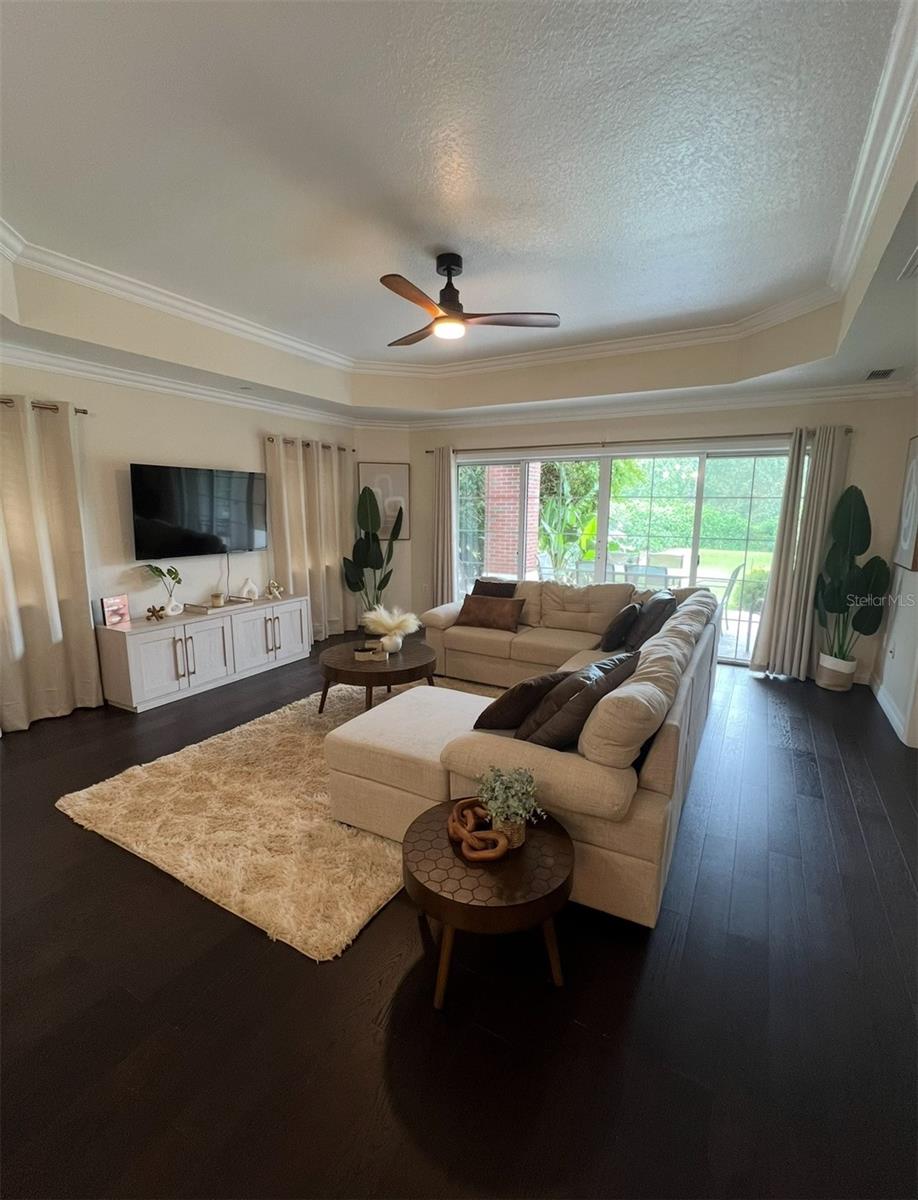 Image 3 of 19 For 7612 Cabana Court 101