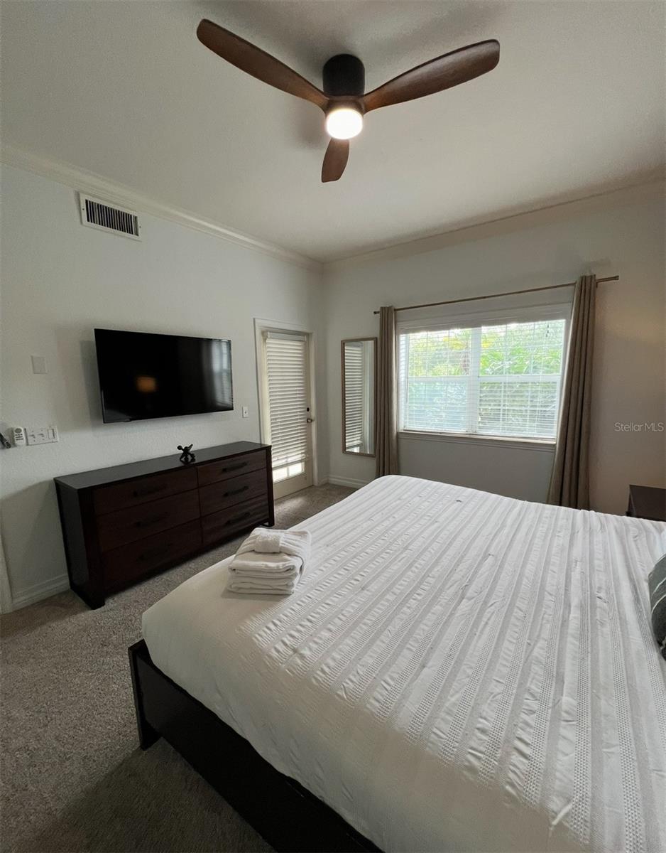 Image 8 of 19 For 7612 Cabana Court 101