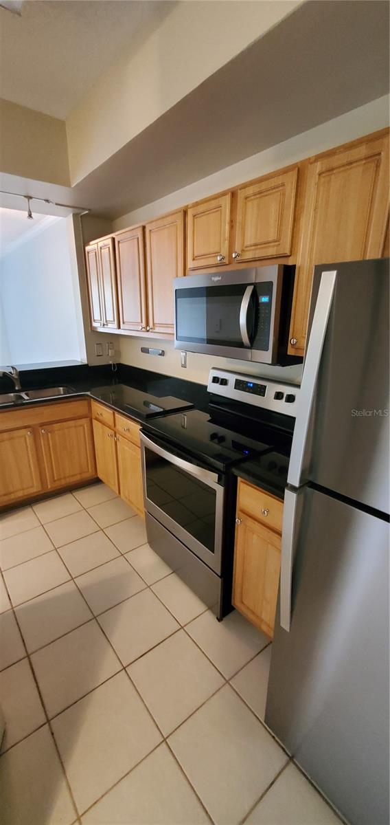 Image 7 of 28 For 5682 Bentgrass Drive 12-205