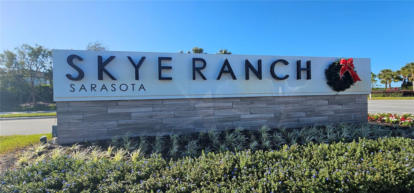 Image 21 of 29 For 8581 Daybreak Street