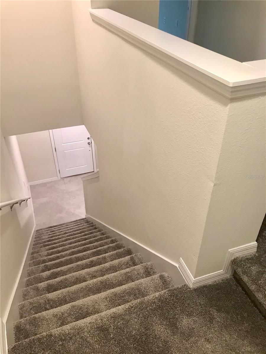 Image 17 of 35 For 2680 Mead Avenue