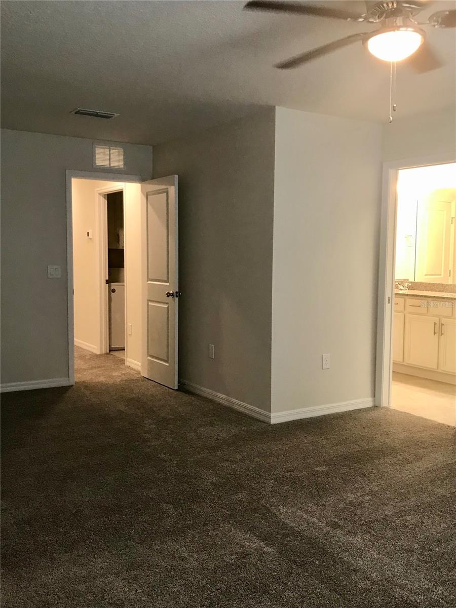 Image 21 of 35 For 2680 Mead Avenue