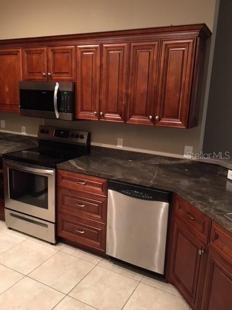 Image 6 of 25 For 7113 Harmony Square Drive S 27a