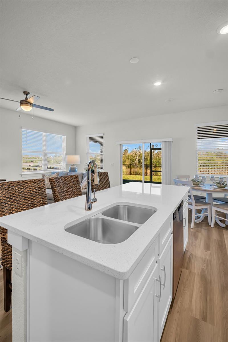Image 26 of 43 For 14024 Emerald Fields Drive