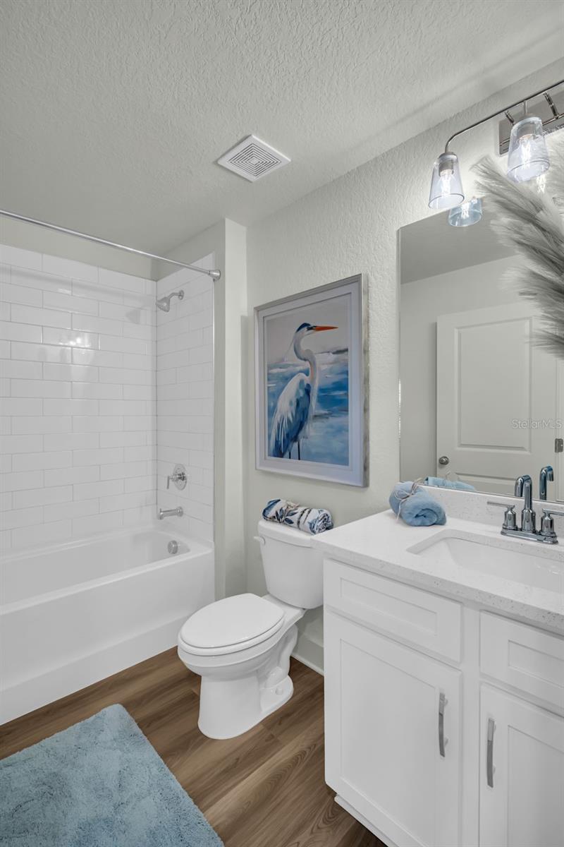 Image 33 of 43 For 14024 Emerald Fields Drive