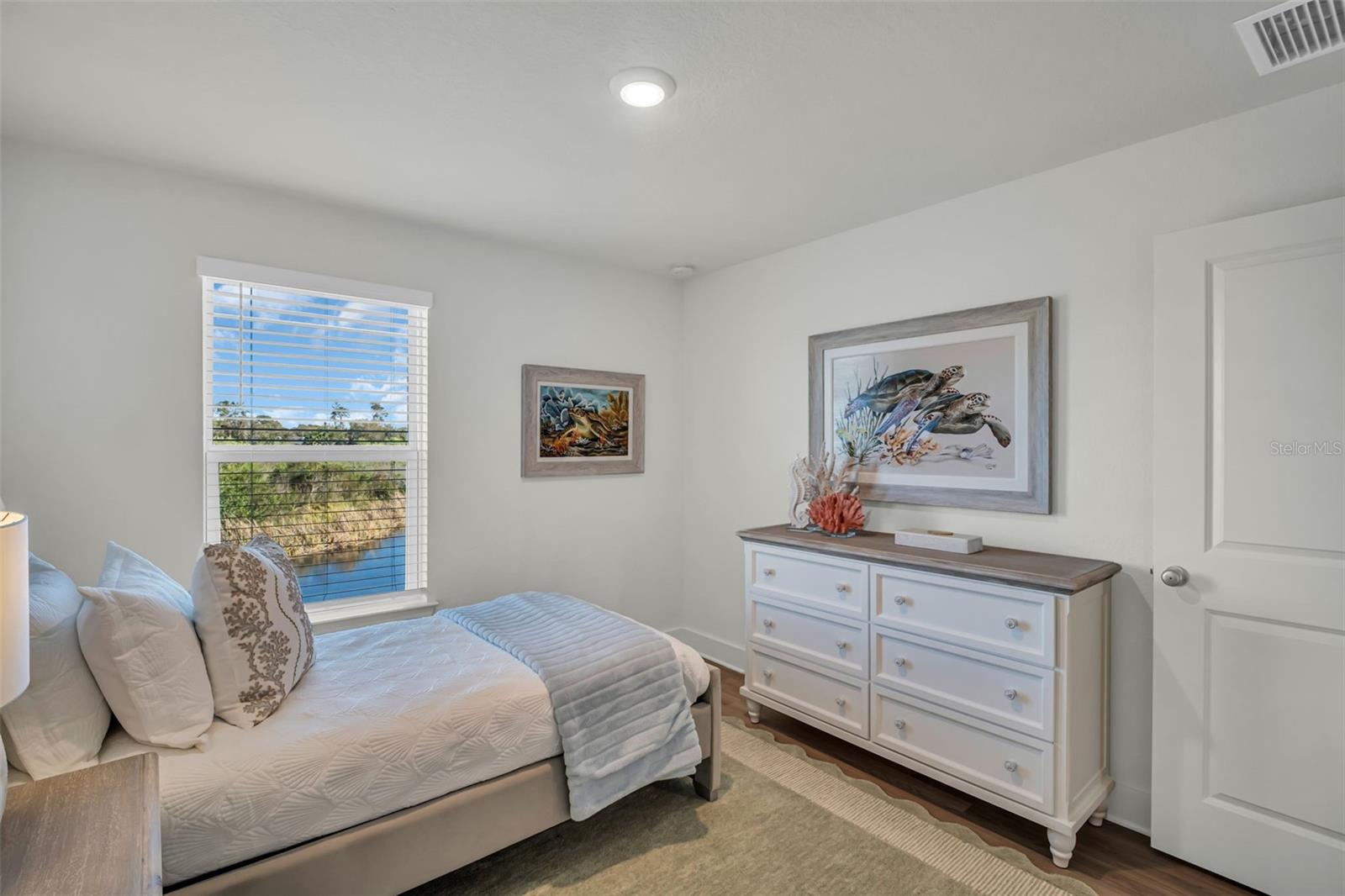 Image 40 of 43 For 14024 Emerald Fields Drive
