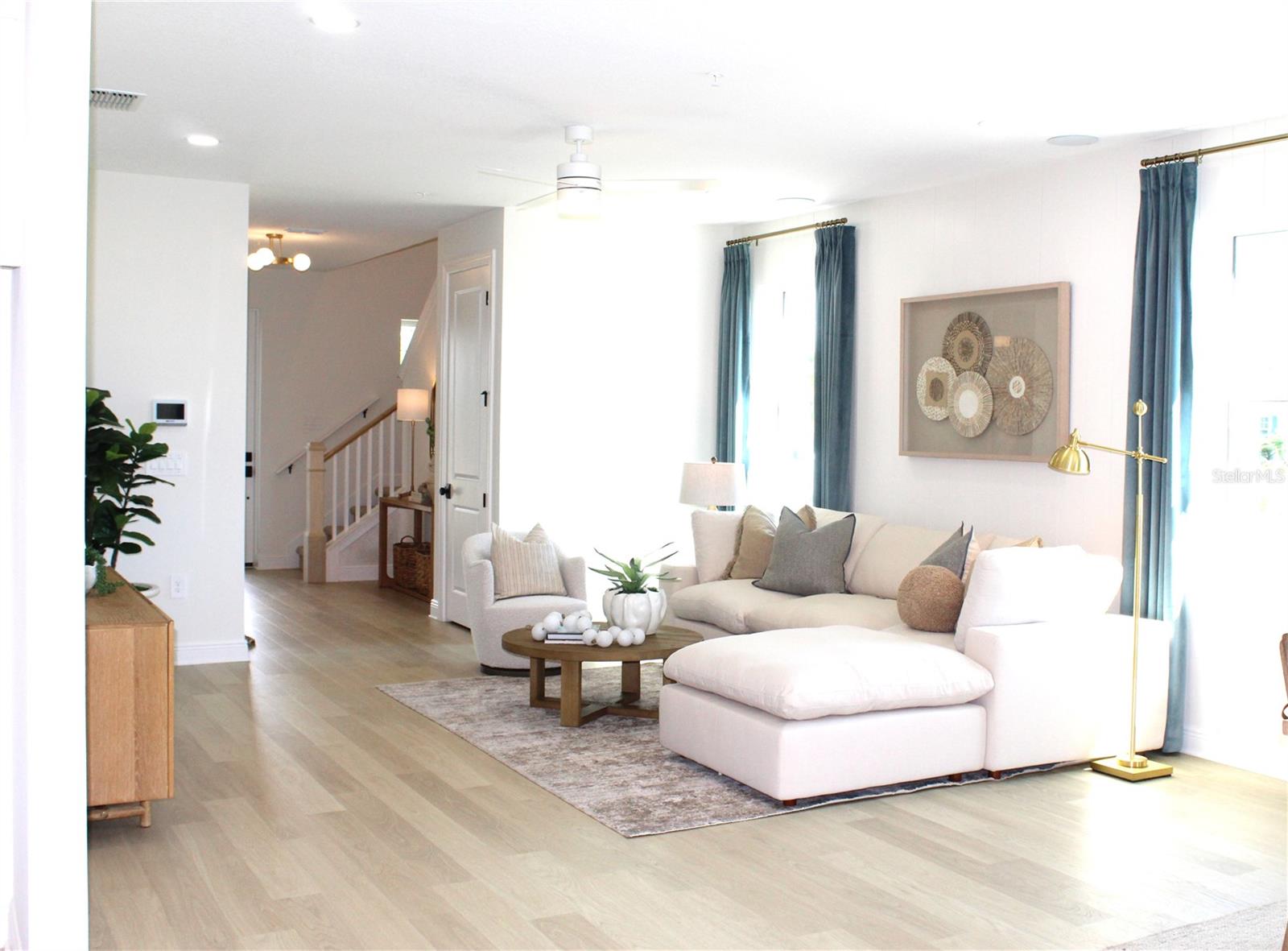 Image 8 of 17 For 17700 Broadleaf Loop