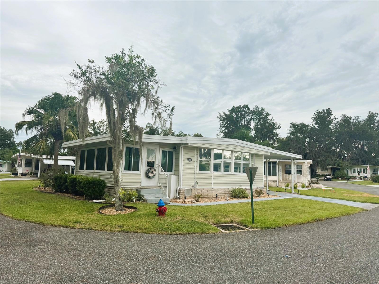 Image 4 of 46 For 105 Temple Cove W