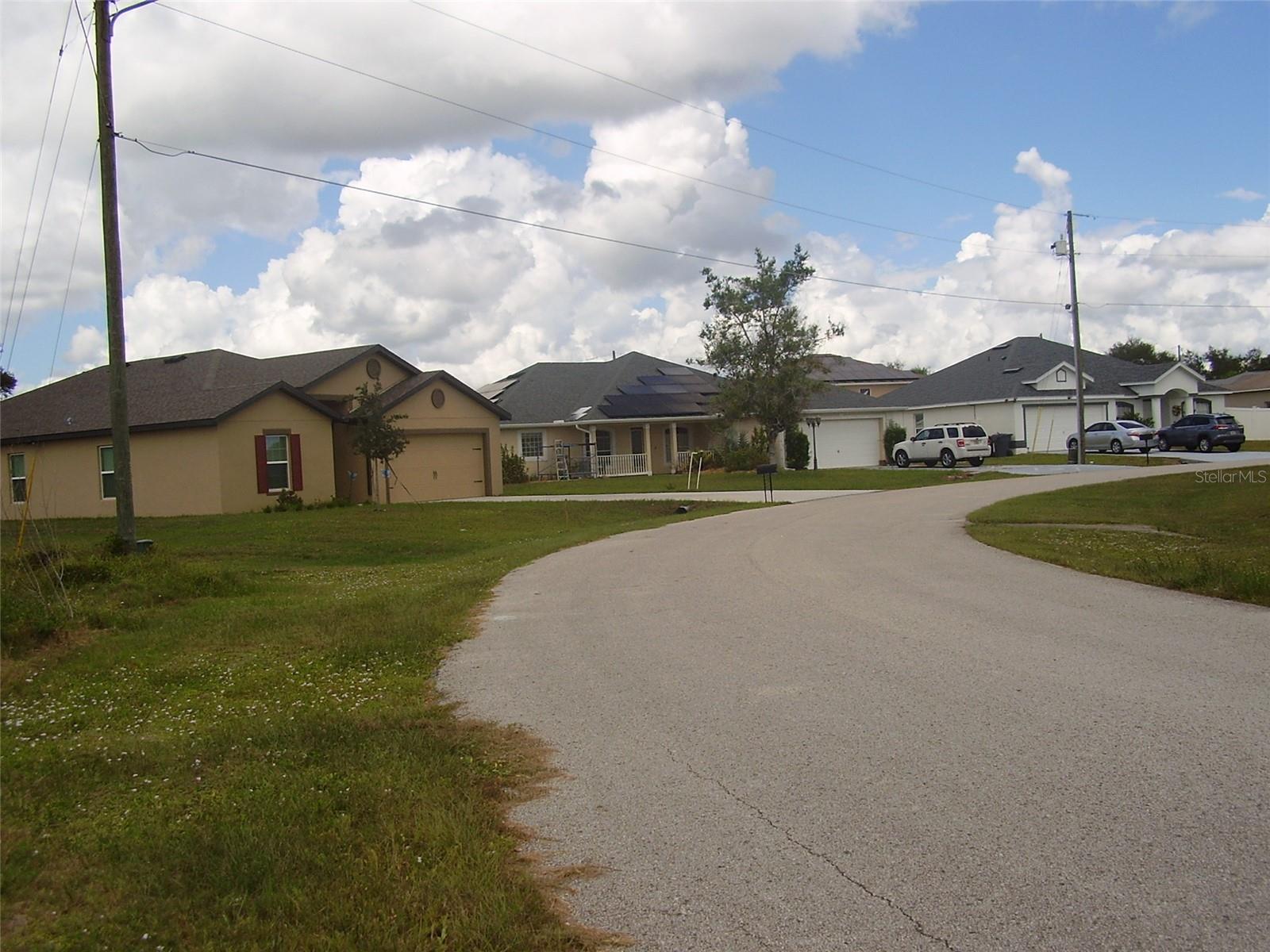 Image 10 of 11 For 1943 Manatee Drive