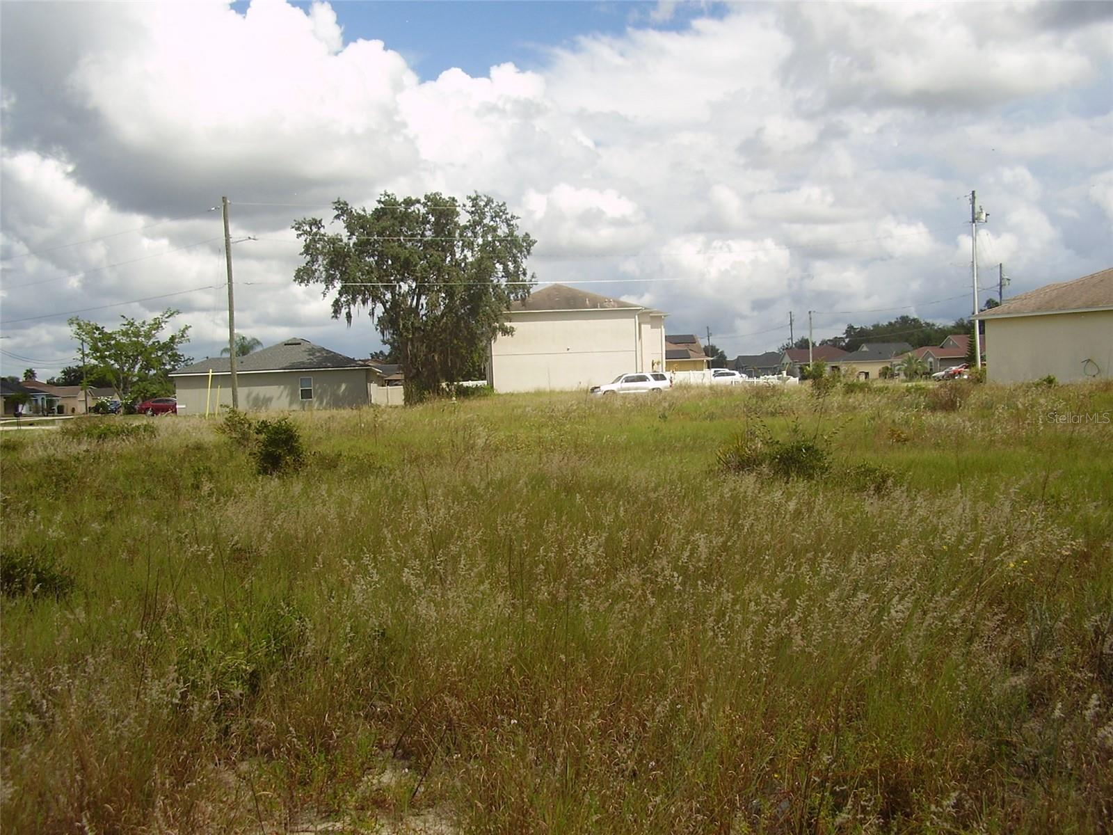 Image 3 of 11 For 1943 Manatee Drive