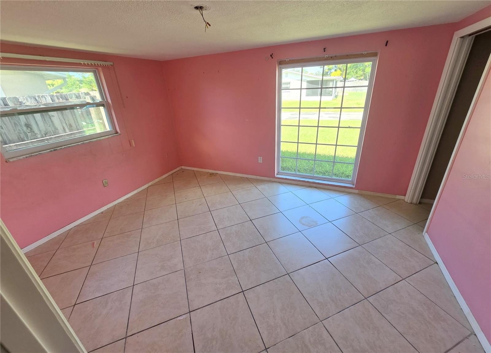 Image 21 of 34 For 7330 Rhinebeck Drive