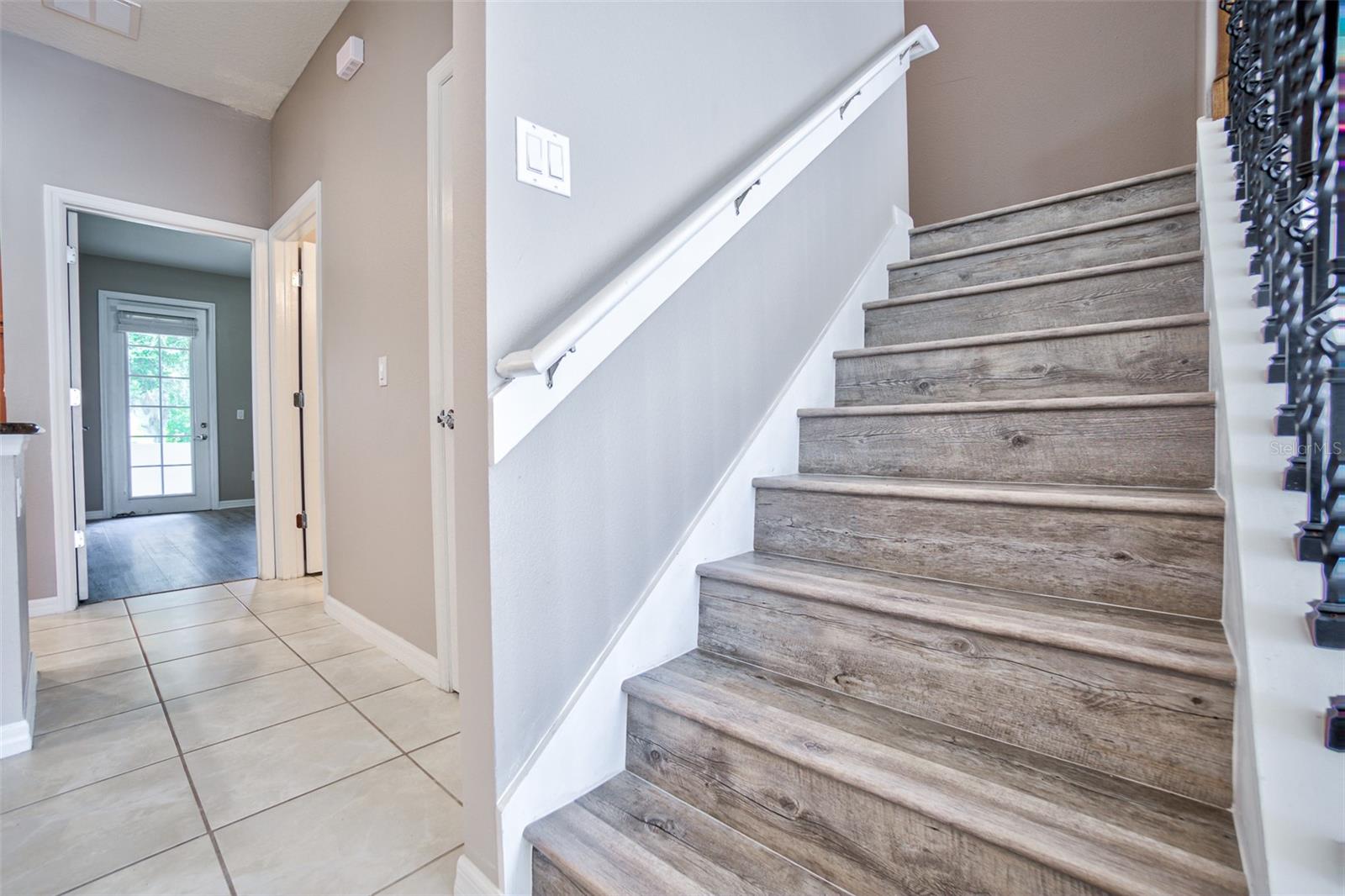 Image 16 of 47 For 12057 Forsythia Drive