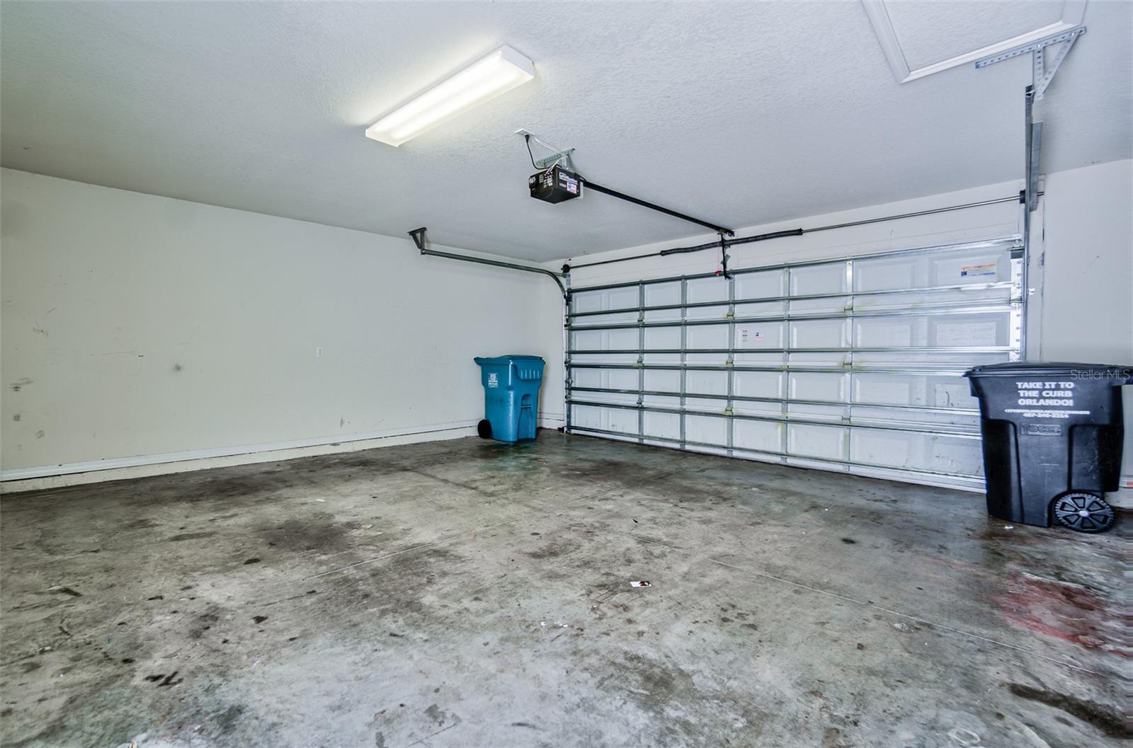 Image 33 of 47 For 12057 Forsythia Drive