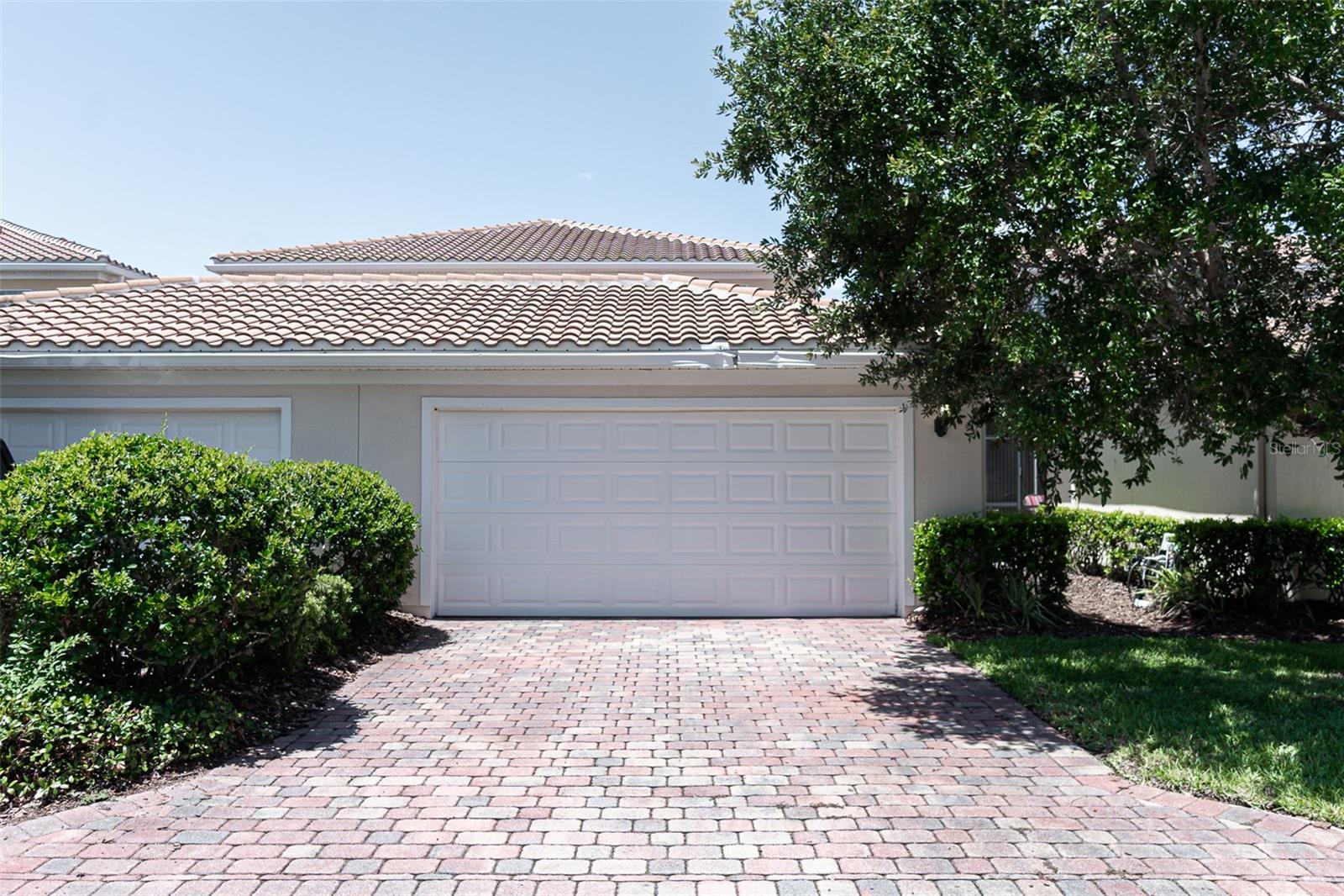 Image 34 of 47 For 12057 Forsythia Drive