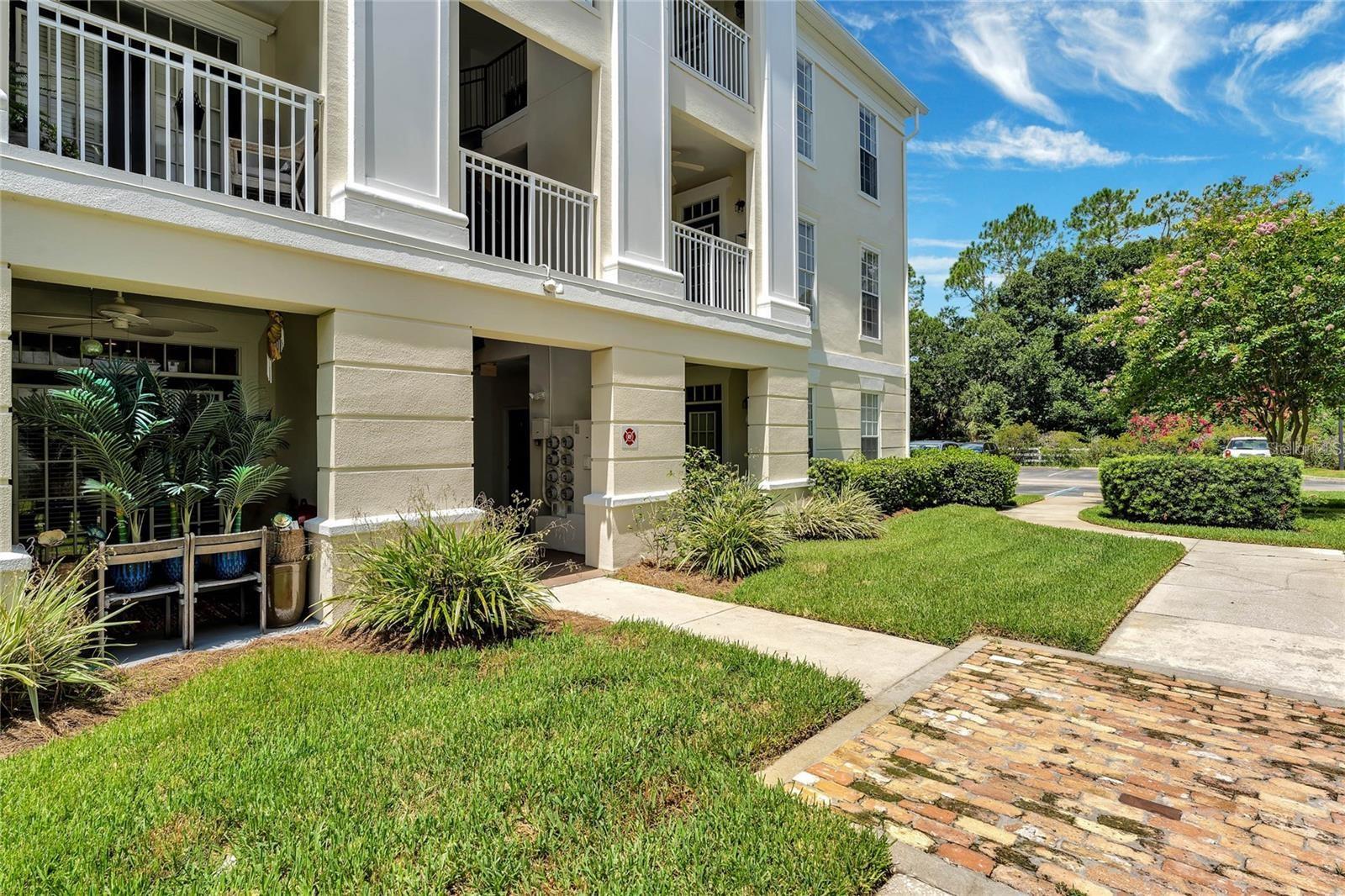 Image 4 of 24 For 233 Goldenrain Drive 3104