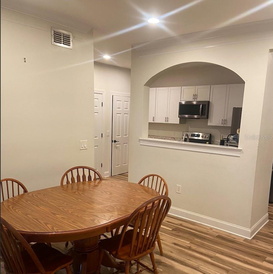 Image 43 of 51 For 233 Goldenrain Drive 3104