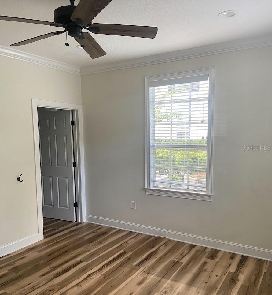 Image 45 of 51 For 233 Goldenrain Drive 3104